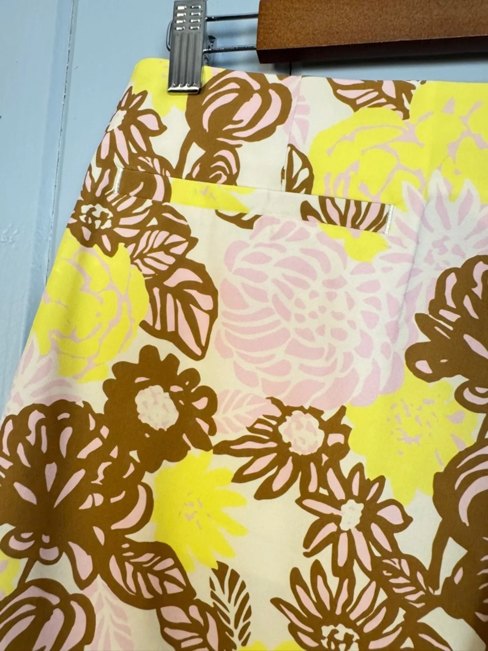 Tory Burch Tory Sport Printed Ruffle Golf Skort in French Crème Bouquet Pink
